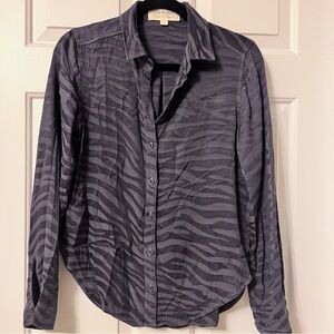 Cloth & Stone Blue Button Down Shirt